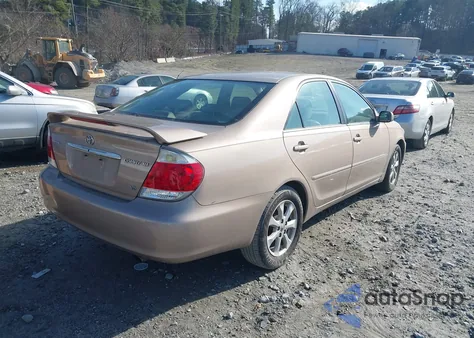 2005 Toyota Camry Xle V6 z USA, uszkodzony, nr VIN 4T1BF30K75U597301